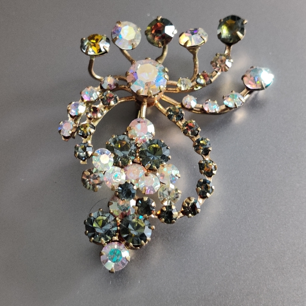 Vintage Austrian Crystals Brooch